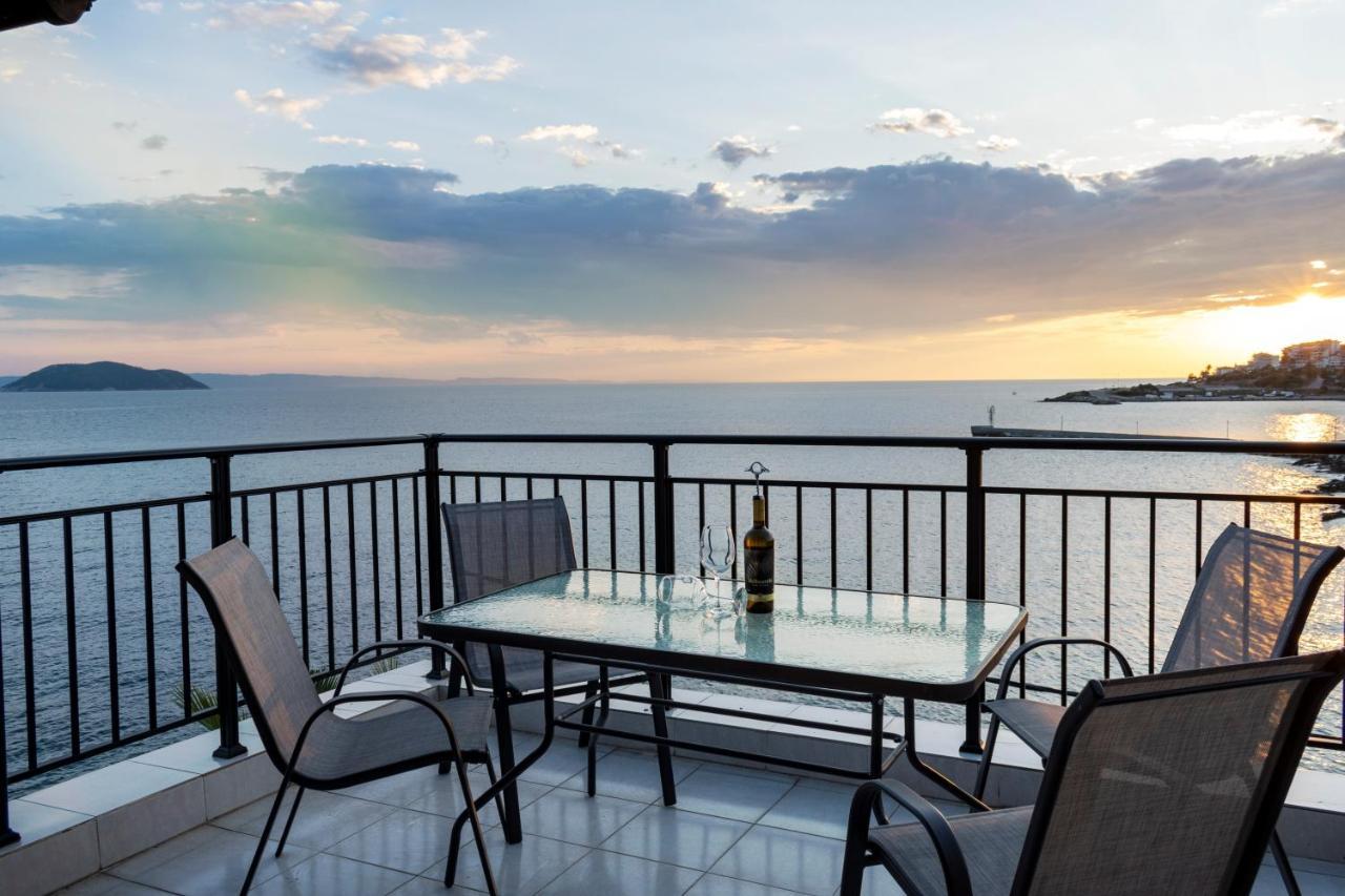 Magda Rooms "Sea View" Neos Marmaras Luaran gambar